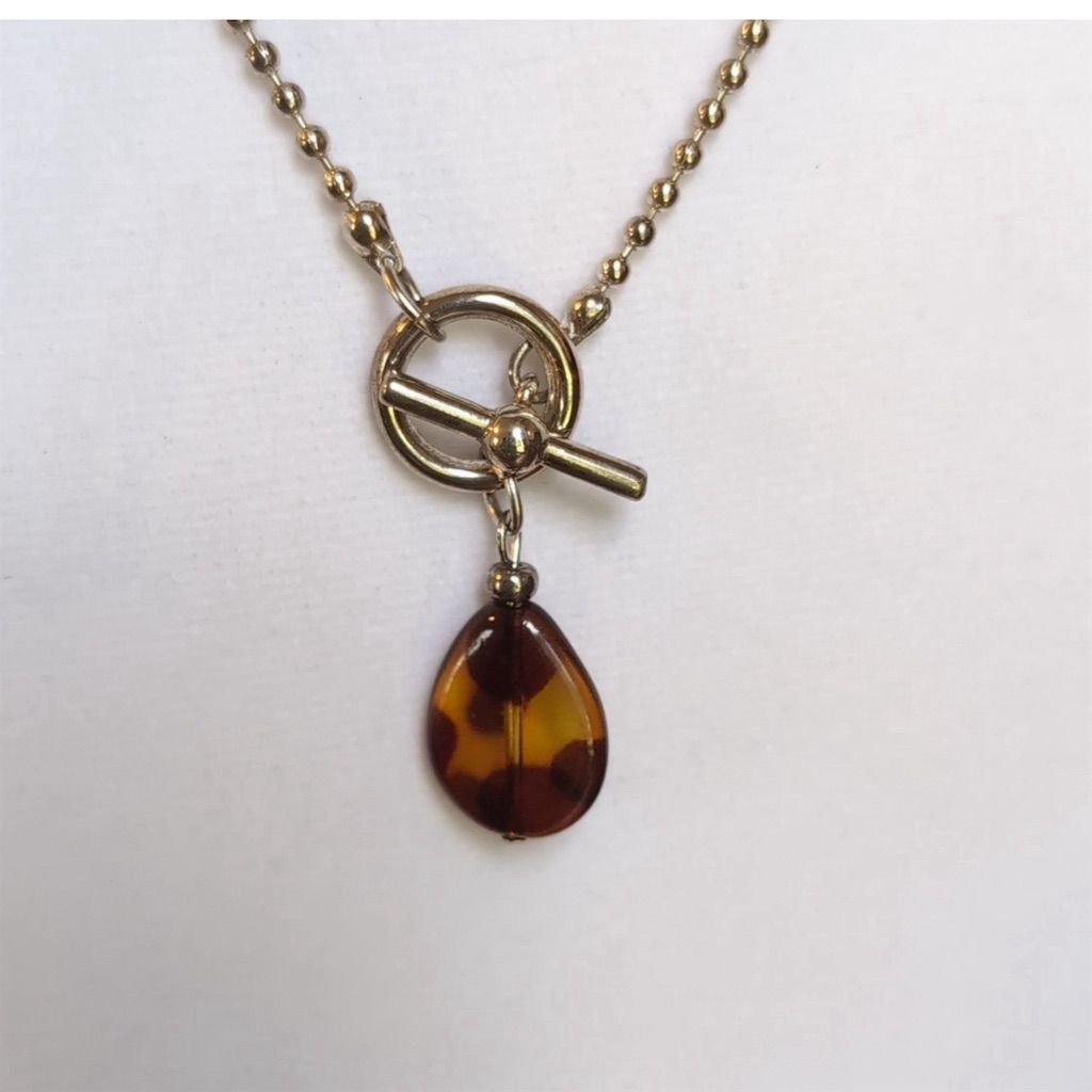 Silver Tone Shell Pendant Necklace Tiger's Eye 17